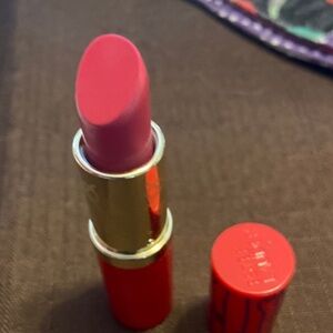 Brand new Estée Lauder lipstick. Final price